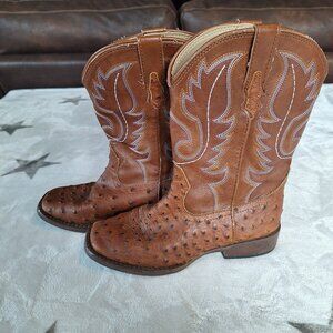 Roper Boys' Size 2 Ostrich Print Western Boot Square Toe  09-018-1900-0807 Tan